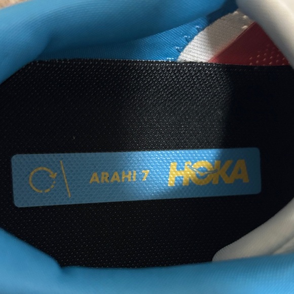 Hoka Arahi 7 Blue and White Sneakers - Picture 2 of 9